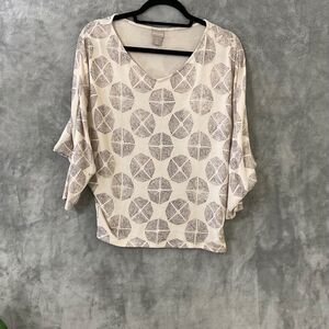Chico's  Octagon Dot V Neck Sweater Size S cream /Brown Dolman sleeves